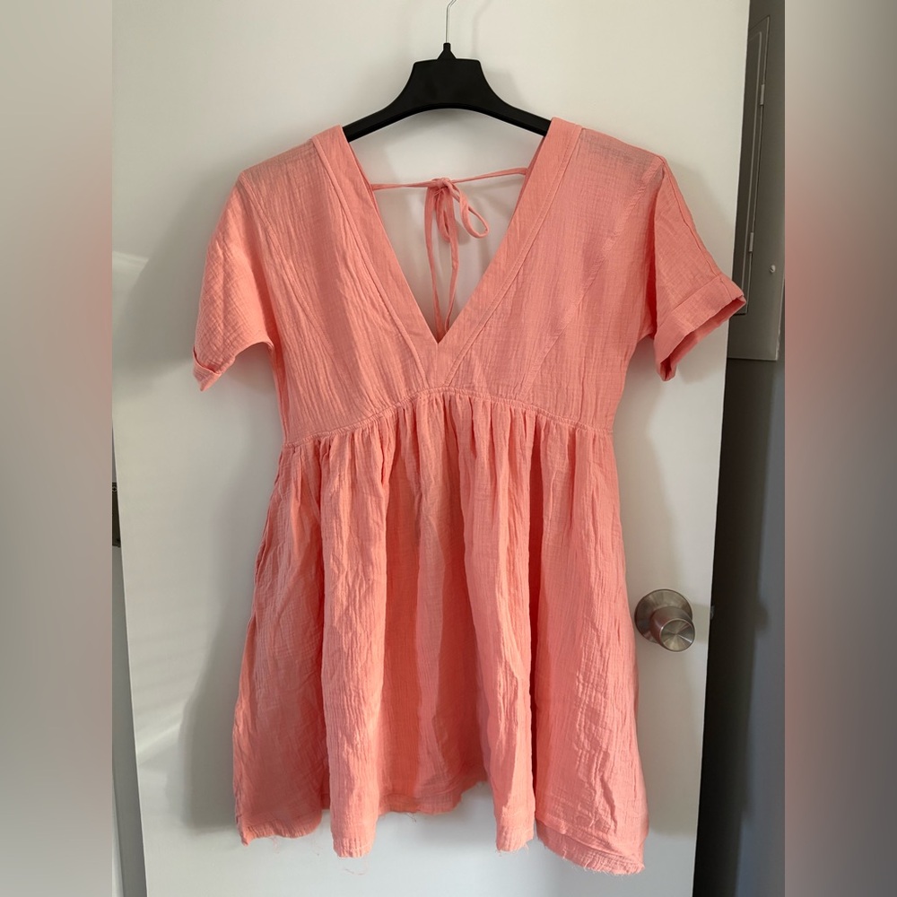Elegant Coral Midi Dress